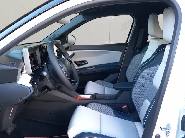 Renault R5 E-Tech Comfort Range Roland Garros
