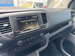 Opel Vivaro Kombi 9-Plätzer 2.0CDTI Essentia