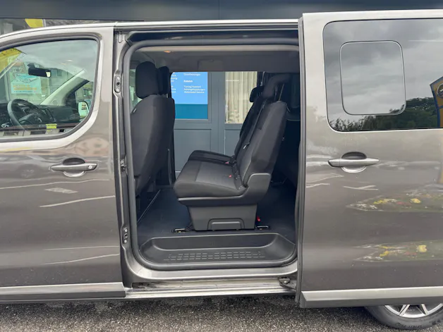 Opel Vivaro Kombi 9-Plätzer 2.0CDTI Essentia