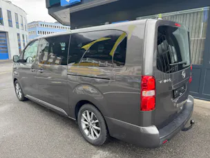 Opel Vivaro Kombi 9-Plätzer 2.0CDTI Essentia
