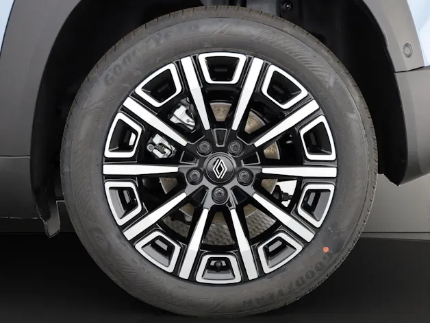Renault R4 E-Tech Comfort Range iconic