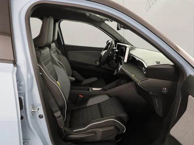 Renault R4 E-Tech Comfort Range iconic