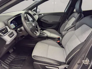 Renault Clio 1.6 E-Tech techno