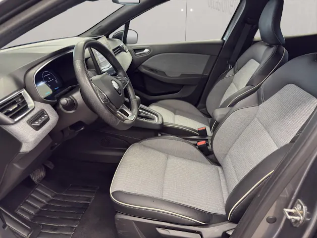 Renault Clio 1.6 E-Tech techno