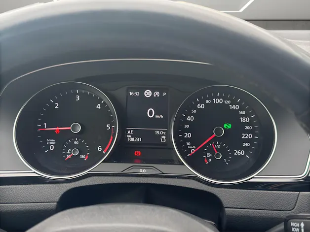 VW Passat Variant 2.0 TDI 150 Business DSG