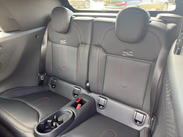 Mini Cabrio John Cooper Works