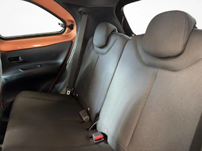 https://vehicle.imgix.net/4234615/778b912d-96ea-400a-9623-907c5105c0a5.jpg
