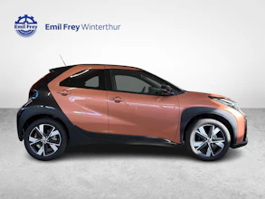 https://vehicle.imgix.net/4234615/eb27fecc-7b14-41b2-a3a4-de7f860cff5c.jpg