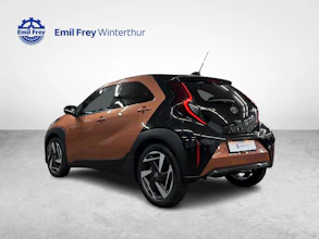 https://vehicle.imgix.net/4234626/2c7e2d4f-b84a-4261-9fca-fd29dd7cefef.jpg