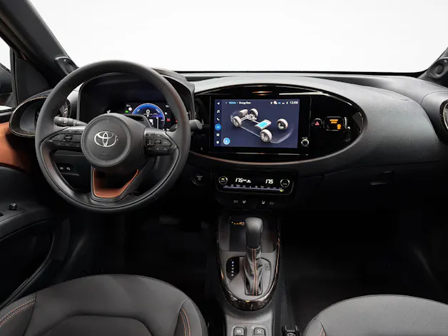 Toyota Aygo X 1.5 VVT-i HSD Style
