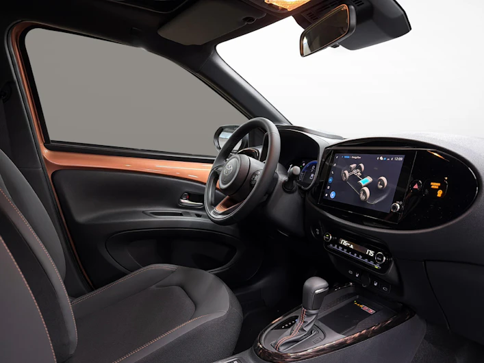 immagine del veicolo TOYOTA AYGO X