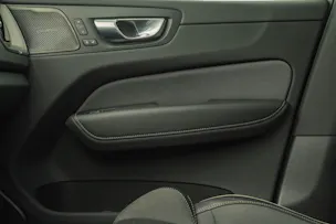 Volvo XC60 2.0 T6 TE Ultimate Dark eAWD
