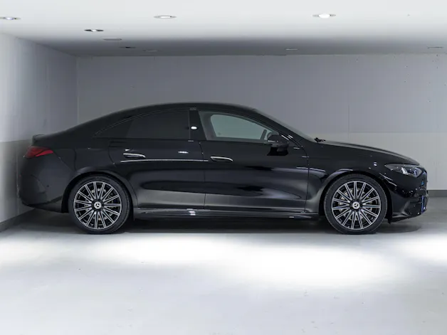 Mercedes-Benz CLA 220 4MATIC
