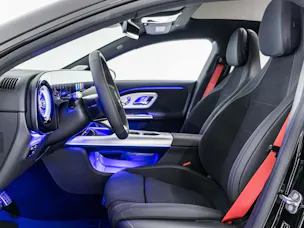 Mercedes-Benz CLA 220 4MATIC