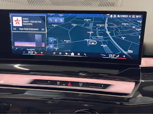 BMW i5 xDrive40