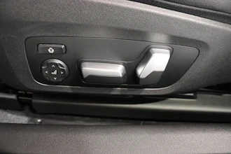 https://vehicle.imgix.net/4234810/ba8563e1-ef8a-4e2e-b0c1-0845be19ef33.JPG