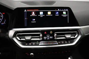 Fahrzeugbild BMW M240i xDrive Coupé