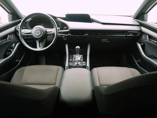 MAZDA 3 Hatchback 2.0 Revolution