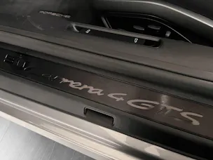 Porsche 911 Carrera 4 GTS Cabriolet