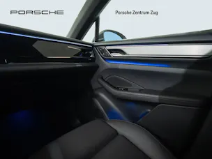 PORSCHE Macan 4S