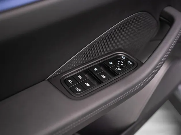 PORSCHE Macan 4S