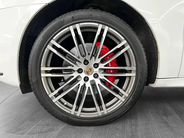 Porsche Macan Turbo