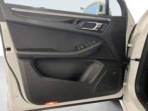 Porsche Macan Turbo