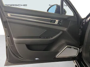 Porsche Panamera GTS Sport Turismo
