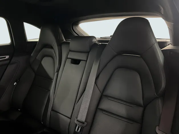 Porsche Panamera GTS Sport Turismo
