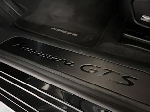 Porsche Panamera GTS Sport Turismo