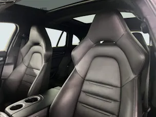 Porsche Panamera GTS Sport Turismo