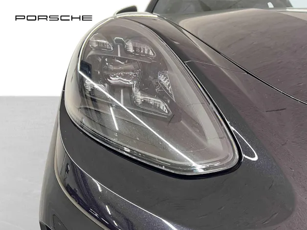 Porsche Panamera GTS Sport Turismo