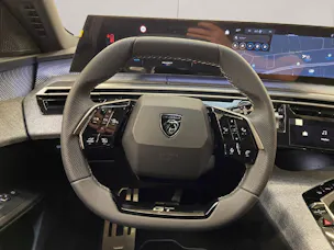 Peugeot 5008 1.6 PHEV GT