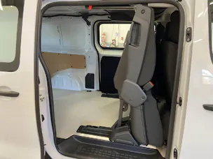 Peugeot Expert DKaw. Long vert.va. 2.0 BlueHDi 145