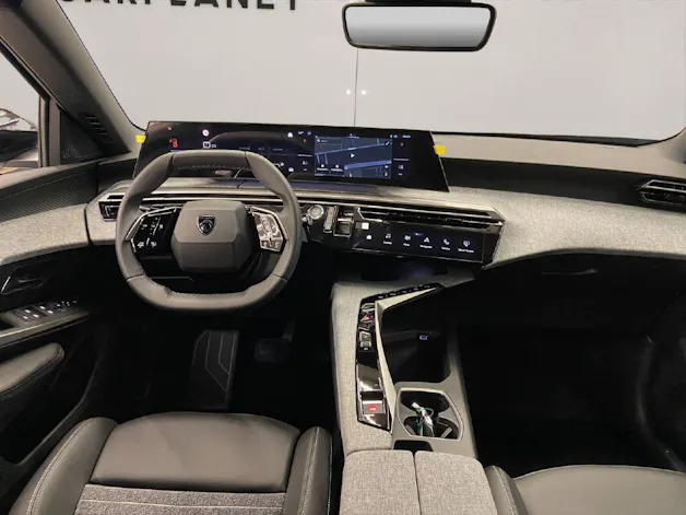 Peugeot 3008 1.2 Hybrid Allure Premium