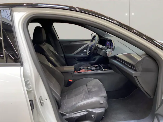 Opel Astra 1.6 T PHEV 180 Swiss Plus