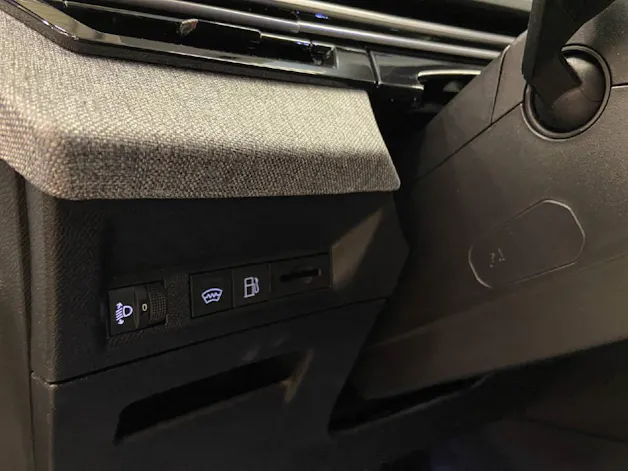 Peugeot 3008 1.6 PHEV Allure