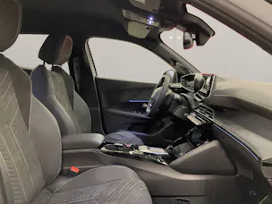 Peugeot 2008 1.2 Hybrid GT
