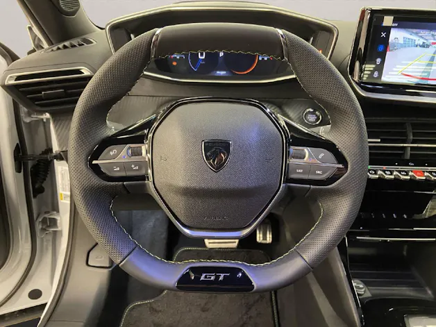 Peugeot 2008 1.2 Hybrid GT