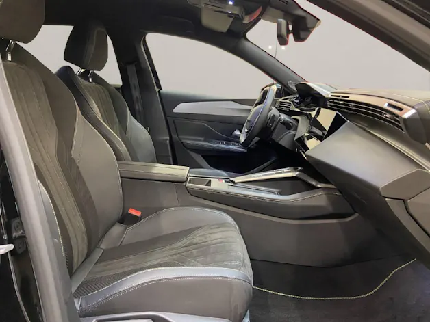 Peugeot 408 1.6 PHEV 180 GT