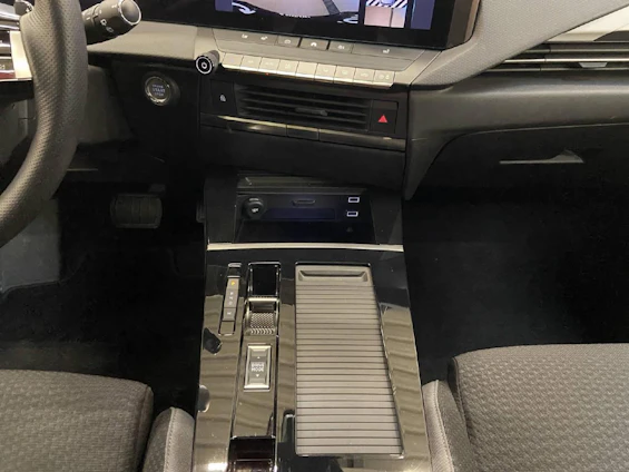 Fahrzeugbild 6 Fahrzeugbild 6