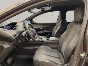 Peugeot 5008 1.5 BlueHDi Allure Pack