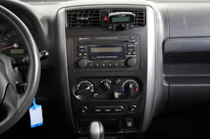 Fahrzeugbild SUZUKI Jimny Wagon 1.3 4WD Compact Top