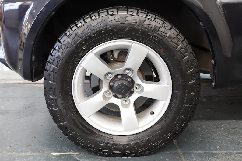 Fahrzeugbild SUZUKI JIMNY