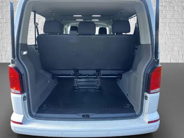 VW T6.1 Caravelle 3000 2.0 TDI 150 Comfortline DSG 4m