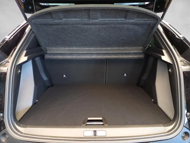 Peugeot 2008 1.2 Hybrid Allure Premium
