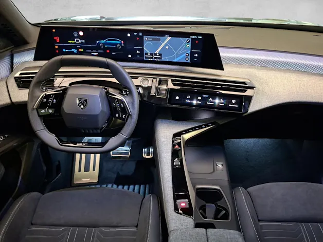 Peugeot 3008 e-Launch Edition AWD 73kWh
