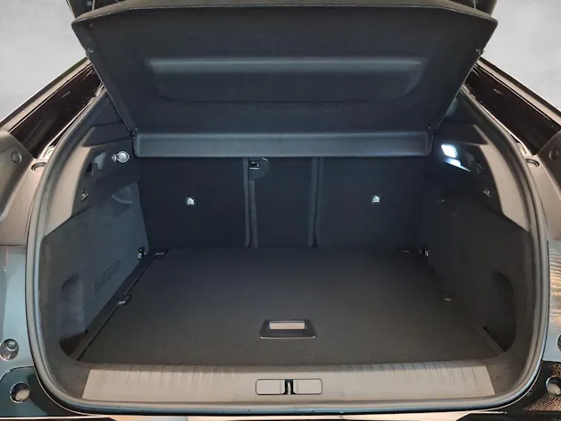 Peugeot 3008 e-Launch Edition AWD 73kWh