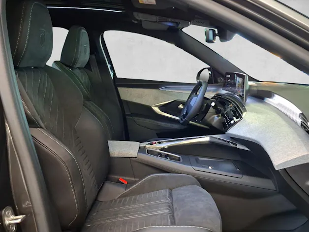 Peugeot 3008 e-Launch Edition AWD 73kWh
