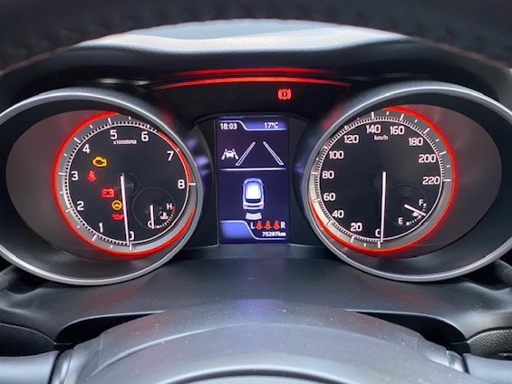 image du véhicule 7 image du véhicule 7